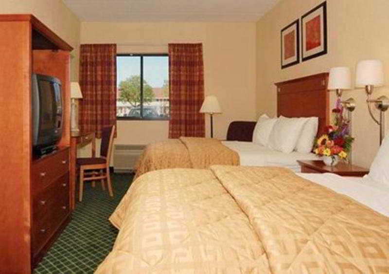 Hotel Wyndham Garden Philadelphia Airport 3*